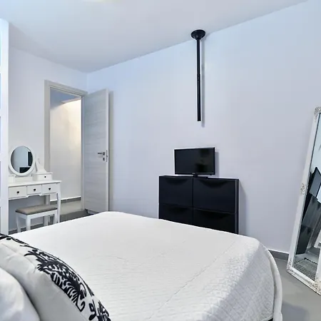 Paros Iconic 아파트