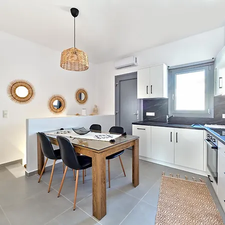 아파트 Paros Iconic *